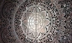 Հնդկական մեծ կրծքեր  ...